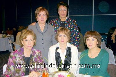 Montserrat Murra, Silvia Maisterrena, Alma García, Susana González y Maga Obeso.