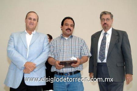 04032007 
Federico Daniel Licón comenzó labores el diez de octubre de 1987 a El Siglo de Torreón.