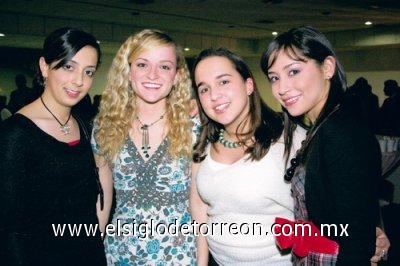 Loris Zarzar, Cathy Lessard, Jen Gerlach y Nancy de la Garza.