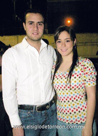 Leobardo Flores y Sofía Fernández.