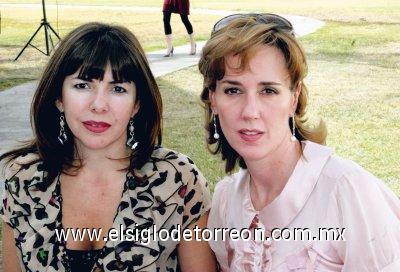 Luly P. de Boehringer y María Angeles T. de Estrada.