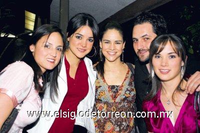 María Emilia Jiménez de Madero, Lorena Salmón, Marcela Amarante, Patricio Zermeño y Daniela Cepeda.