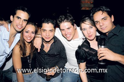 Carlos Quezada, Caro Ríos, Alejandro Díaz Flores, Diego Maisterrena, Cristo y Chuy