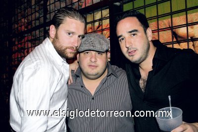 Gabriel Villalobos, Armando Valdez y Alejandro Cano