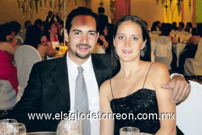 Guillermo Vela y Vanessa Castaños