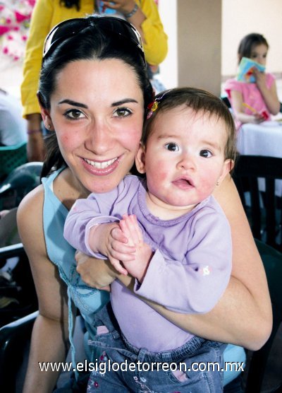 Ana Sofía de Miñarro y su hija Luciana Miñarro.