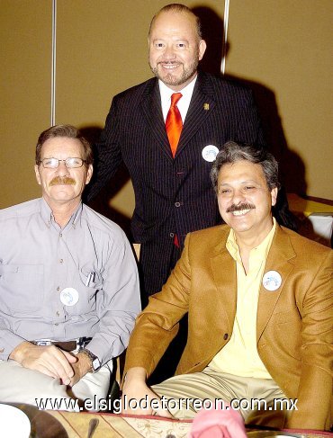 21042007
Apolo Flores, Rodolfo Garza y Alberto Pérez.