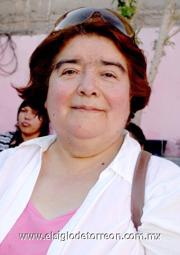 22042007
Juanita Andrade, en la fiesta que le ofrecieron sus familiares con motivo de su visita a esta ciudad.