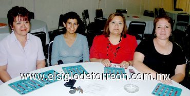 26042007
Eloísa Acosta, María Eugenia Jiménez, Coco Fernández y Bertha Fuente.