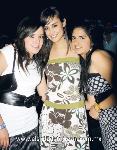 Daniela Ramos, Mariana González y Cecy Arce.