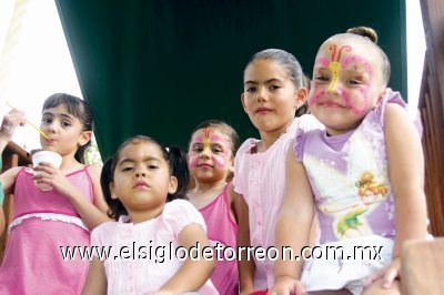 Jimena y Marian Mijares, Michael y Sofía Sánchez y Sofía Rodríguez.