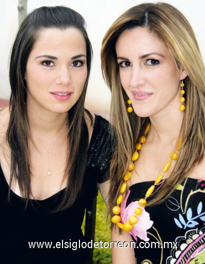 Daniela Cepeda y Valeria Muñoz.