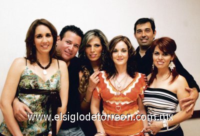 Ani Garza, Luís Mario García, Marcela Garza, Lorena Llergo, Silvia García y Manlio Gómez.