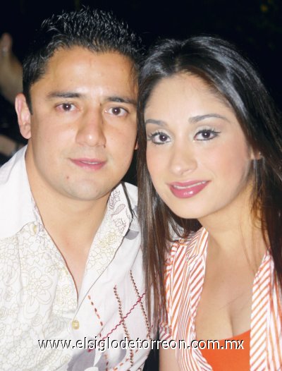 Jorge Ramírez y Yezka Garza.