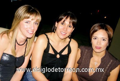 Yvette de Sambucci, Brenda de Haro y Ruth de Armendáriz.