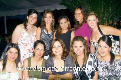 Lorelei Pereyra, Marytere Serna, Mónica Tosca, Katya Nahle, Bárbara Luévanos de Nahle, Maripily Córdoba, Silvia González, Julia Montoya de la Rosa, Luly Colores y Alicia Acosta.