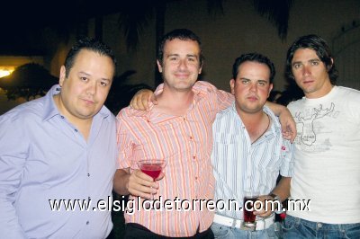 Carlos Salgado, Roberto Graham, Eduardo Flores y Erick Canedo.