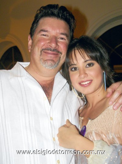 Ernesto Boehringer Lugo con su hija Valeria.