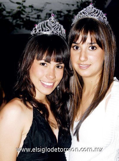 Valeria Rivera y Magali Berumen.