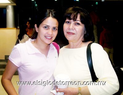 Marifer Hernández y María Clelia Padilla.