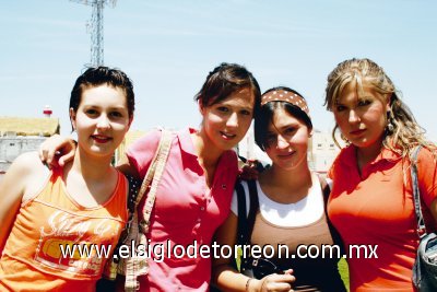 Gilda García, Lety Cantú, Alicia Jaidar y Mariana Peressini.