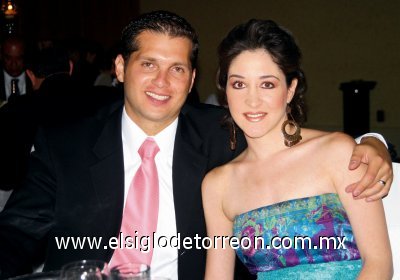 Gerardo Murra Rebollo y Vicky Ibargüengoytia de Murra.