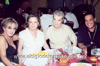 Rocío Berdejo, Guillermina Berdejo de Sama, Antonio Sama y Carlos Borque