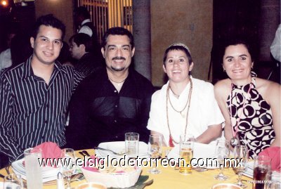 Ricardo, Gerardo, Yvonne y Claudia