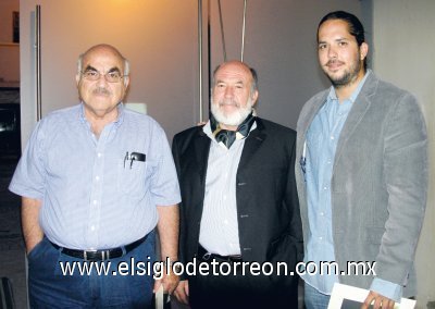 Jesús Raúl Villarreal, David y Rogelio Madero.