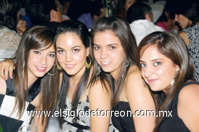 Daniela García, Maleny Luna, Ana Sofía Tumoine y Katy Torres.