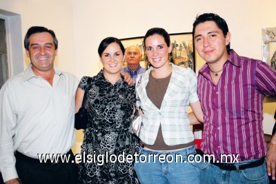 Jaques, Nathalie y Catherine Plouin; además de Rivelino González.