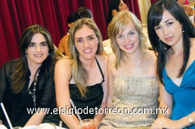 Paola Ramos, Marcela Garza, Cristina Martínez y Maru Ávila.