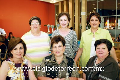 Nuria F. de Murra, Tatis V. de Meza, Laura M. de Aguirre, Marcela A. de Pruneda, Noelie B. de López y Gabriela H. de Rocha.