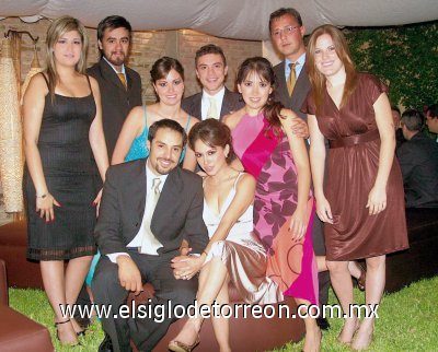 Sonia García, Carlos Acosta, Martha Jaidar, Fer Aguileta, Liliana Suárez, Jorge Leal, Samantha Cantú, Alejandro Tavera y Lilia Reyes.