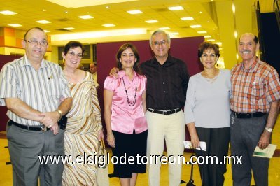 Indalecio De la Peña Valdés y Ma. Magdalena M. de De la Peña,  Flor De Ma. Rivera de Wong y Gabriel Wong, Samia Jaik de Ollivier y Hugo Ollivier.