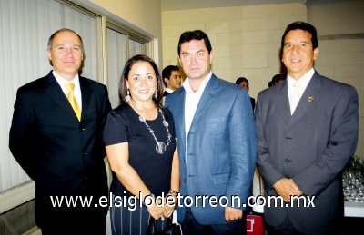 Gabriel de la Garza, Angelina Ruenes, Jesús lozano Páez y Roberto García Bredée.