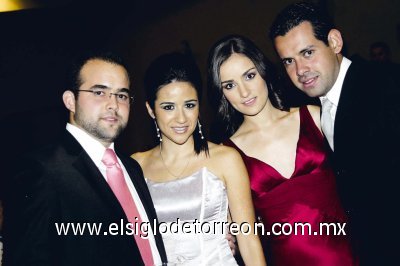 Ignacio y Dora Martínez, Katy Díaz y Frank López.