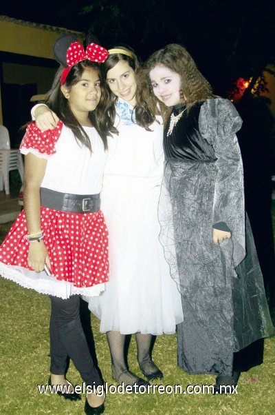 María Cristina Díaz, Estefanía Ruiz y Andrea Fernández.