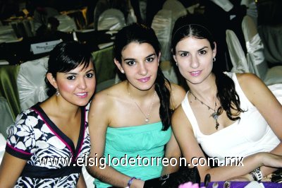 Daniela Vega, Nuria y Rosé Murra.