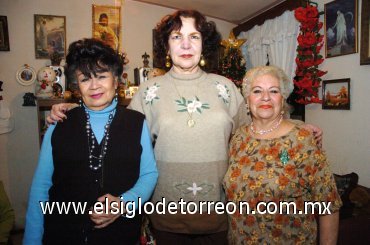 12122007
Socorrito Lee, Irma Beatriz Bermeo y Rebeca Mansur.