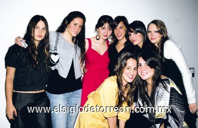 Mariana, Bárbara, Isabella, Ale, Marijose, Daniela, Pam y Andrea.