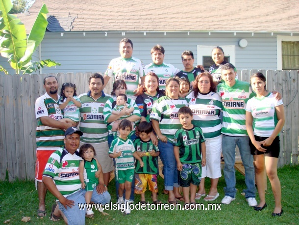 Foto tomada el primero de junio del 2008 en la final de Santos y Cruz Azul en Houston TX