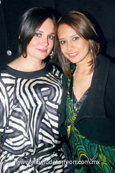 Nayeli Fernández y Maru Rodríguez.