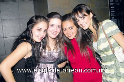 Jenny Ganem, Daniela Ramos, Sofía Martínez y Mariana González.