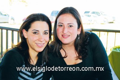 Ana Sofía Soltero y Pily López.