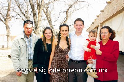 Luis Wolff, Carmen María de Wolff, Erika Wolff, Adrián Aguilera, Silvana Wolff y Marilú Berlanga.