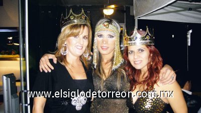 Silvia García, Lorena LLergo y Susana Jalife.