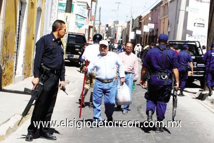 Los sujetos que murieron en el lugar respondían a los nombres de Miguel Saucedo Hernández, de 39 años, y José Antonio Echeverría, de 24.