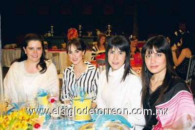 Rocío Palafox, Nancy Perella, Lorena de Mendoza e Isabel Máynez de Sordo.