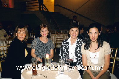 Lupis Flores, Charmaine Martínez, Lucy Calvillo y Bárbara Garza.